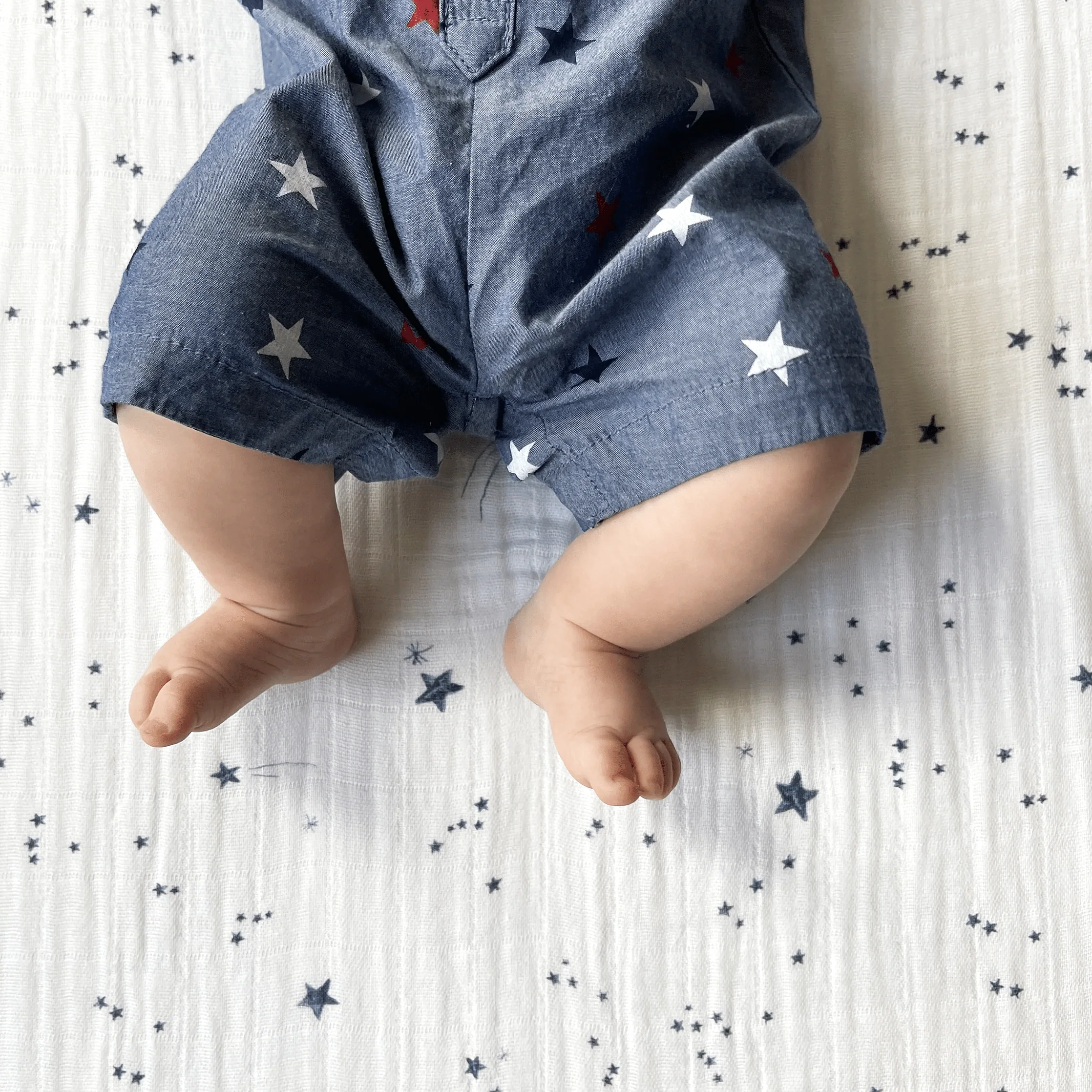 Cotton Muslin Crib Sheet - Shooting Stars - Image 5
