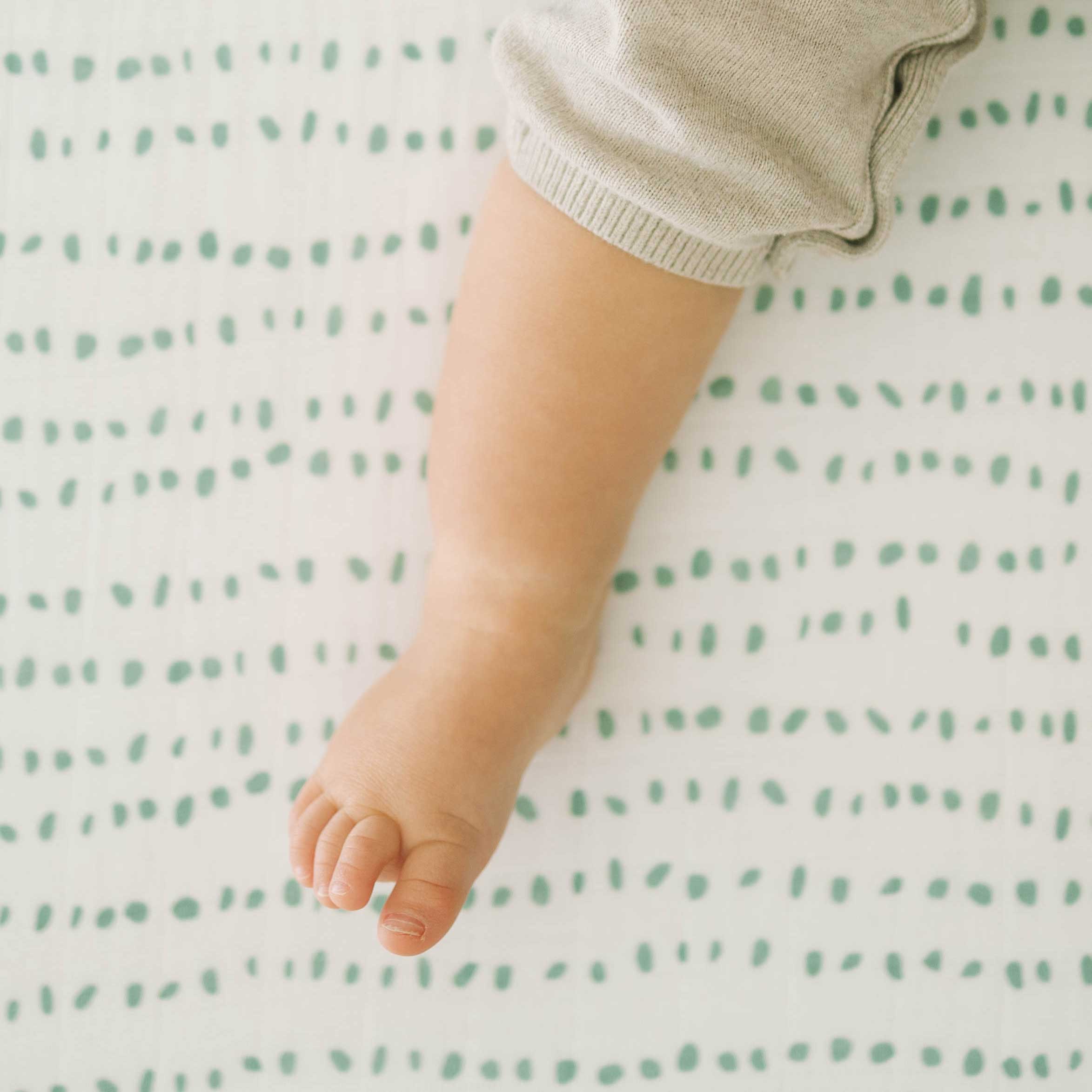 Cotton Muslin Crib Sheet - Stone Stripe - Image 4