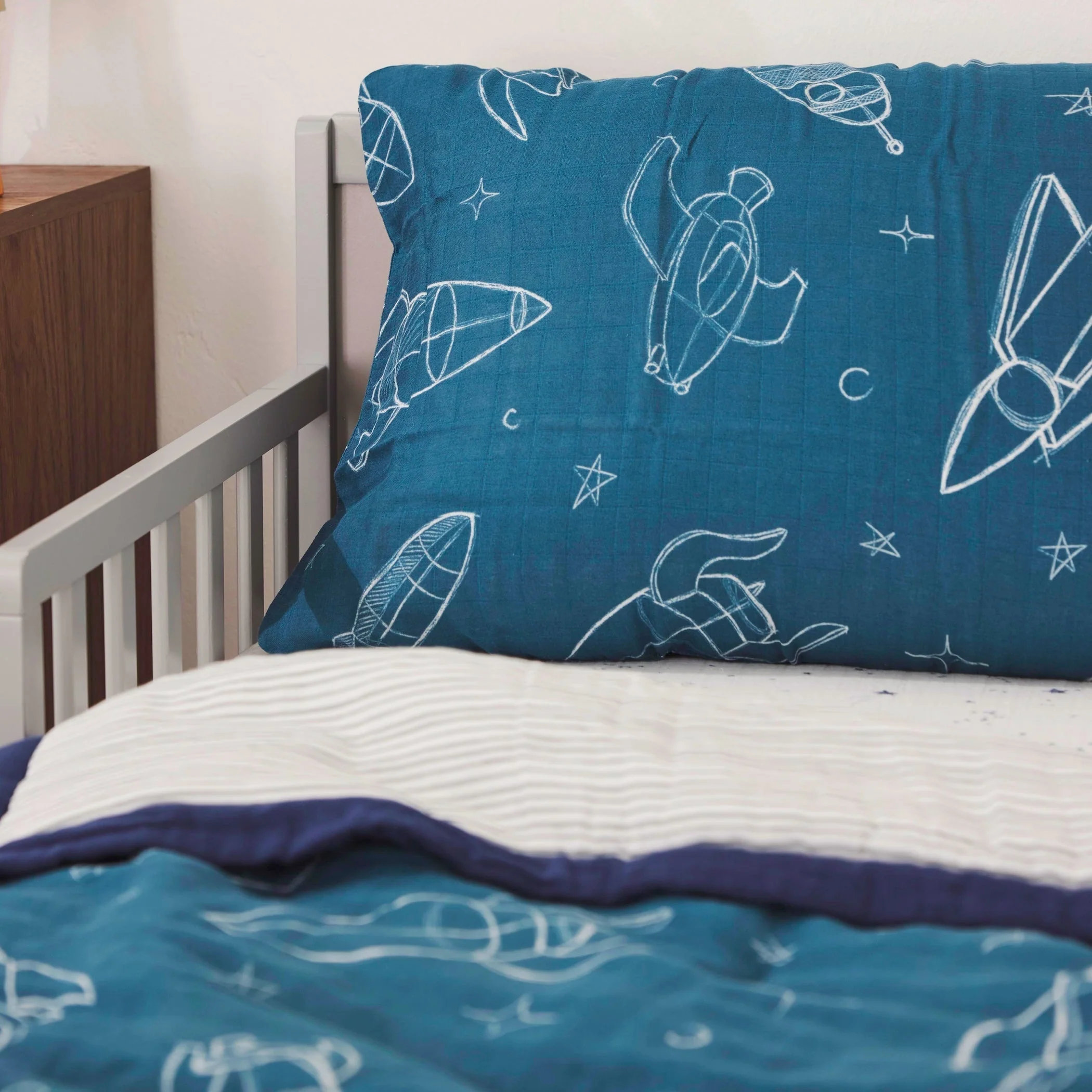 Cotton Muslin Pillowcase 2 Pack - Blast Off - Image 6