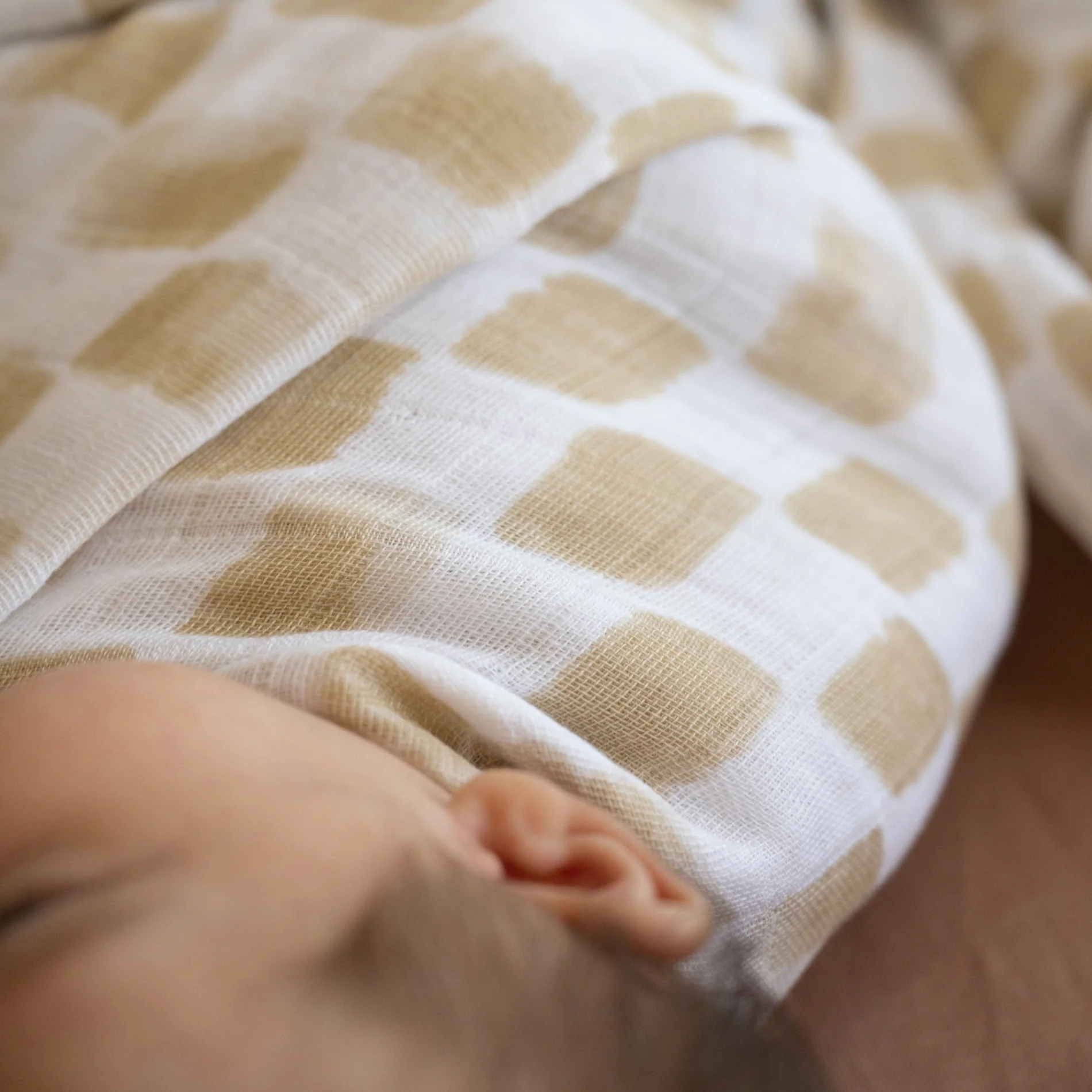 Cotton Muslin Swaddle Blanket 3 Pack - Desert Night - Image 10