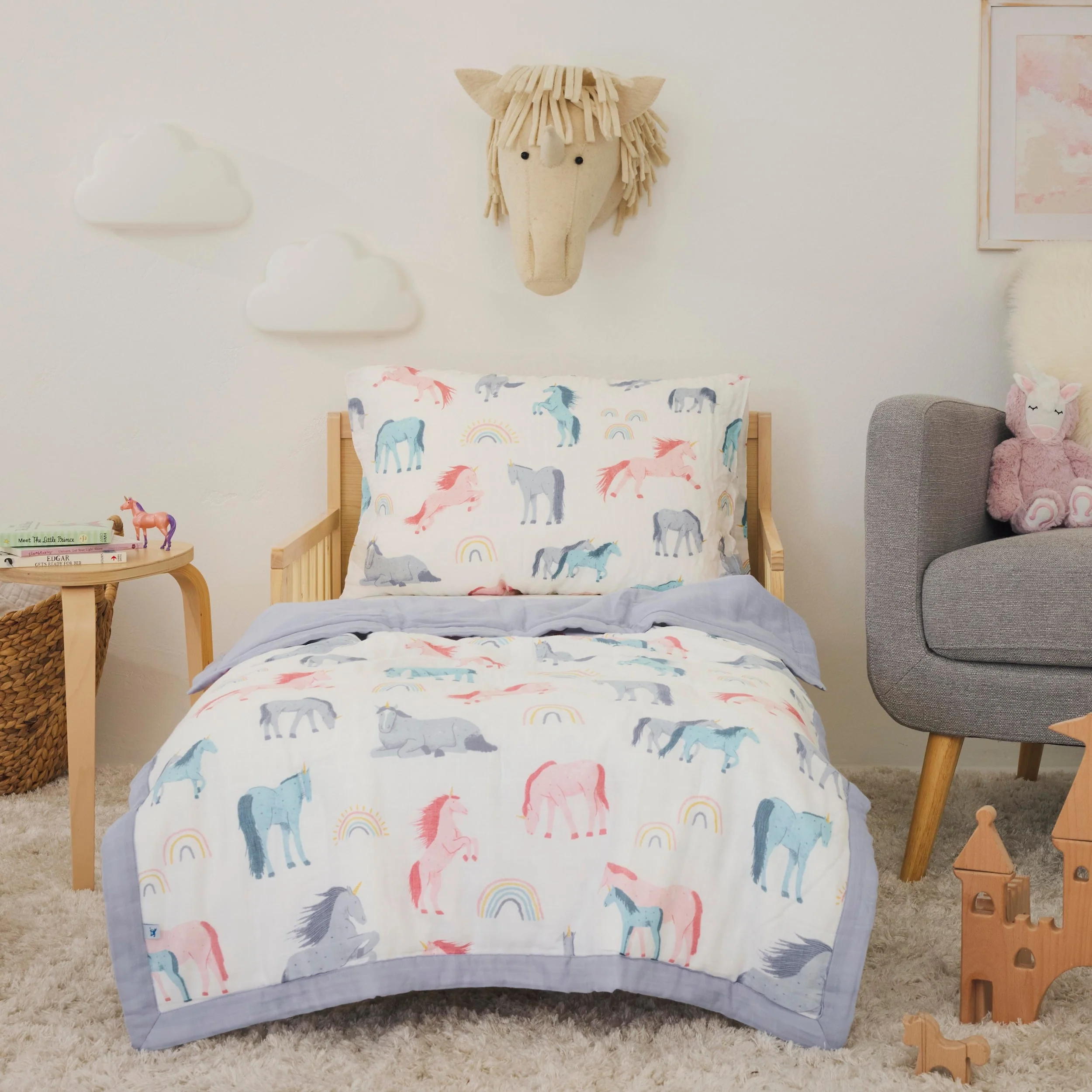 Cotton Muslin Toddler Bedding 3 Piece Set - Unicorns - Image 6