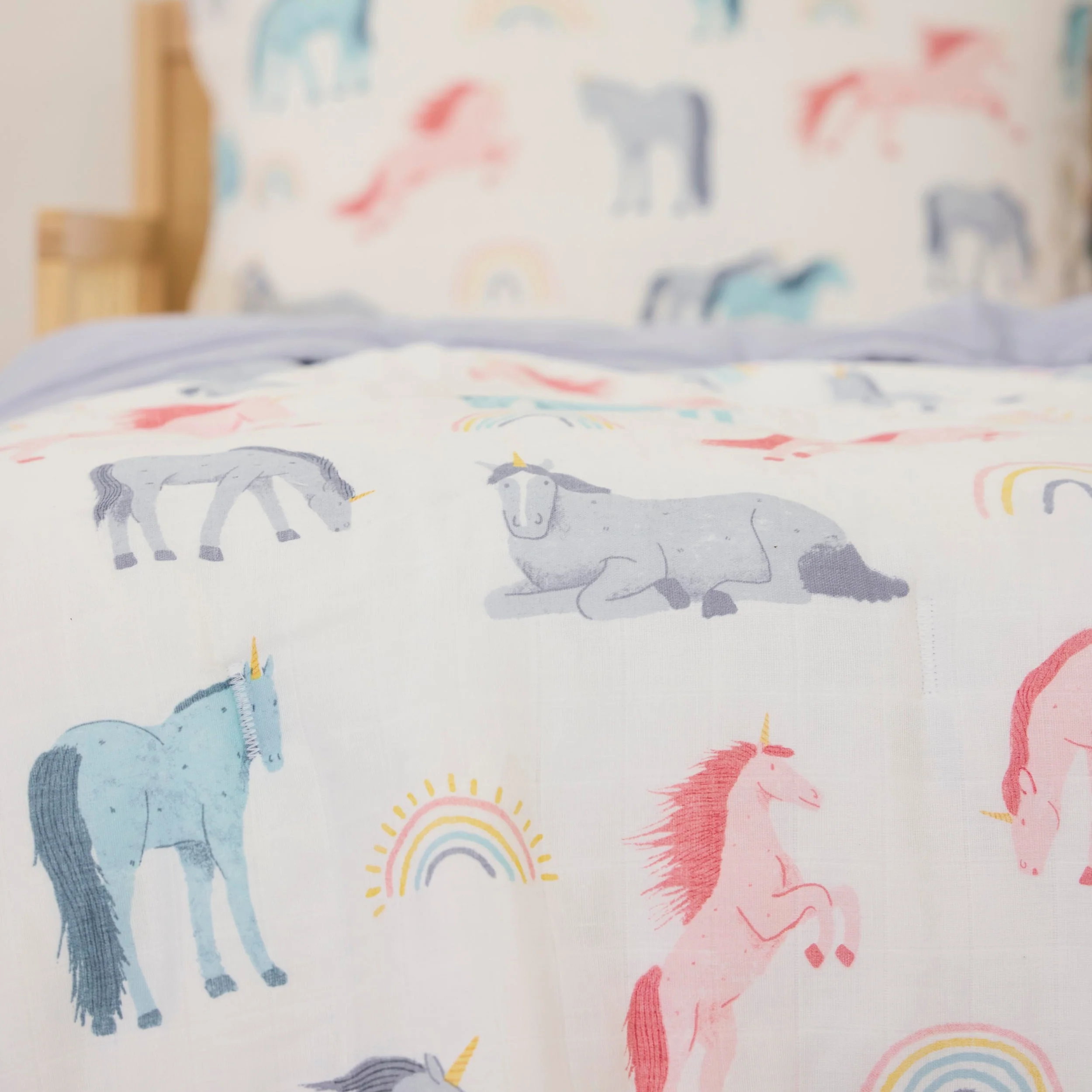 Cotton Muslin Toddler Bedding 3 Piece Set - Unicorns - Image 7