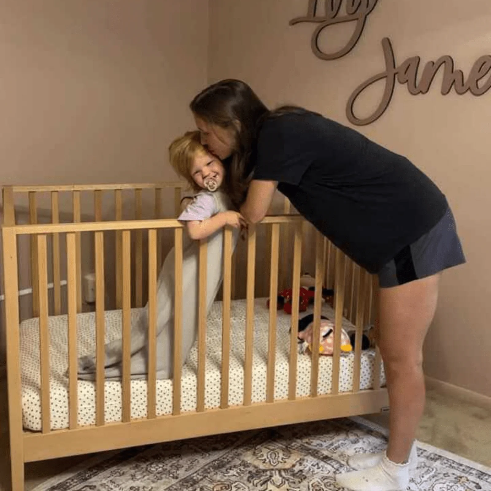 LaLa 3-in-1 Convertible Crib - Image 7