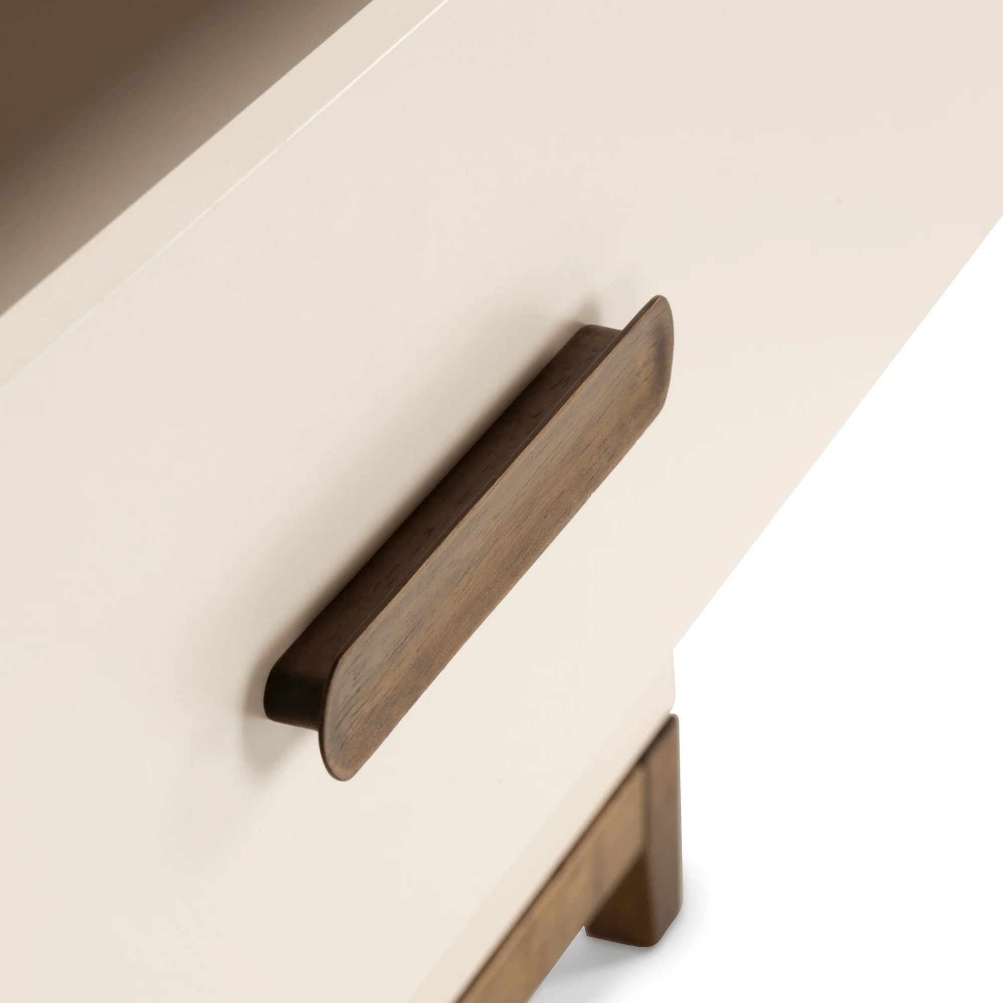 LaLa Little 3-Drawer Dresser - Image 25