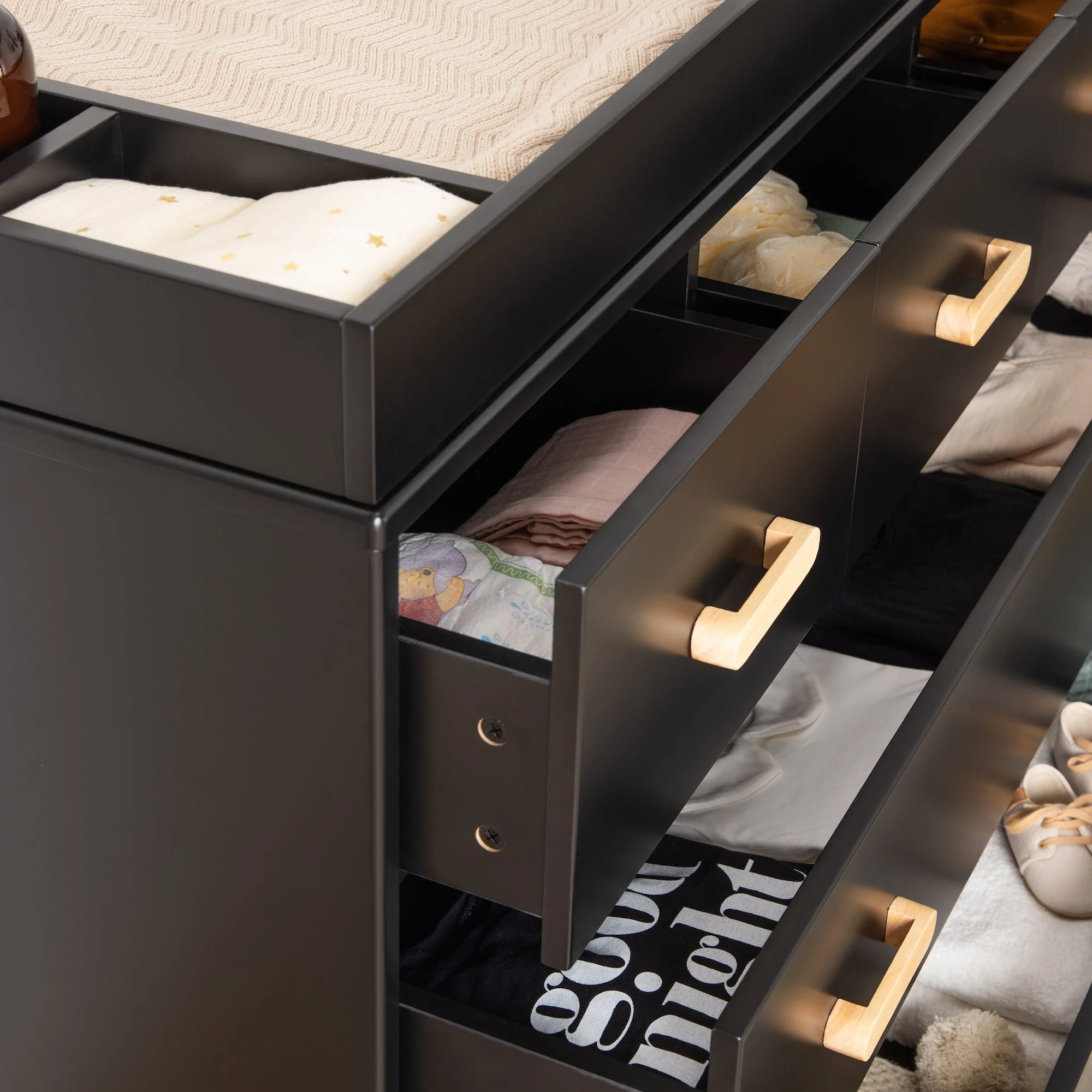 Soho 5-Drawer Nursery Dresser (Black) - Image 6