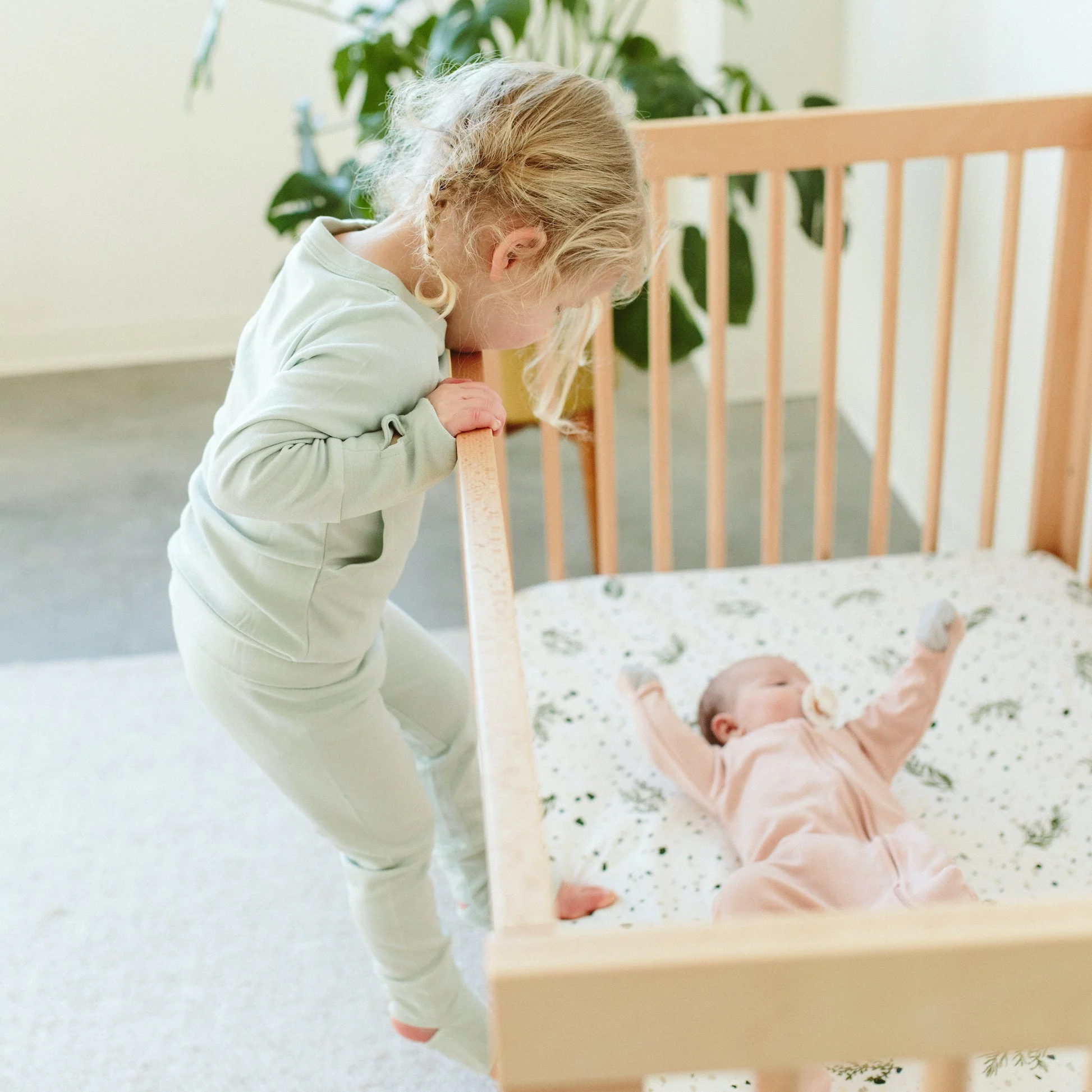 Soho 3-in-1 Convertible Crib - Image 10