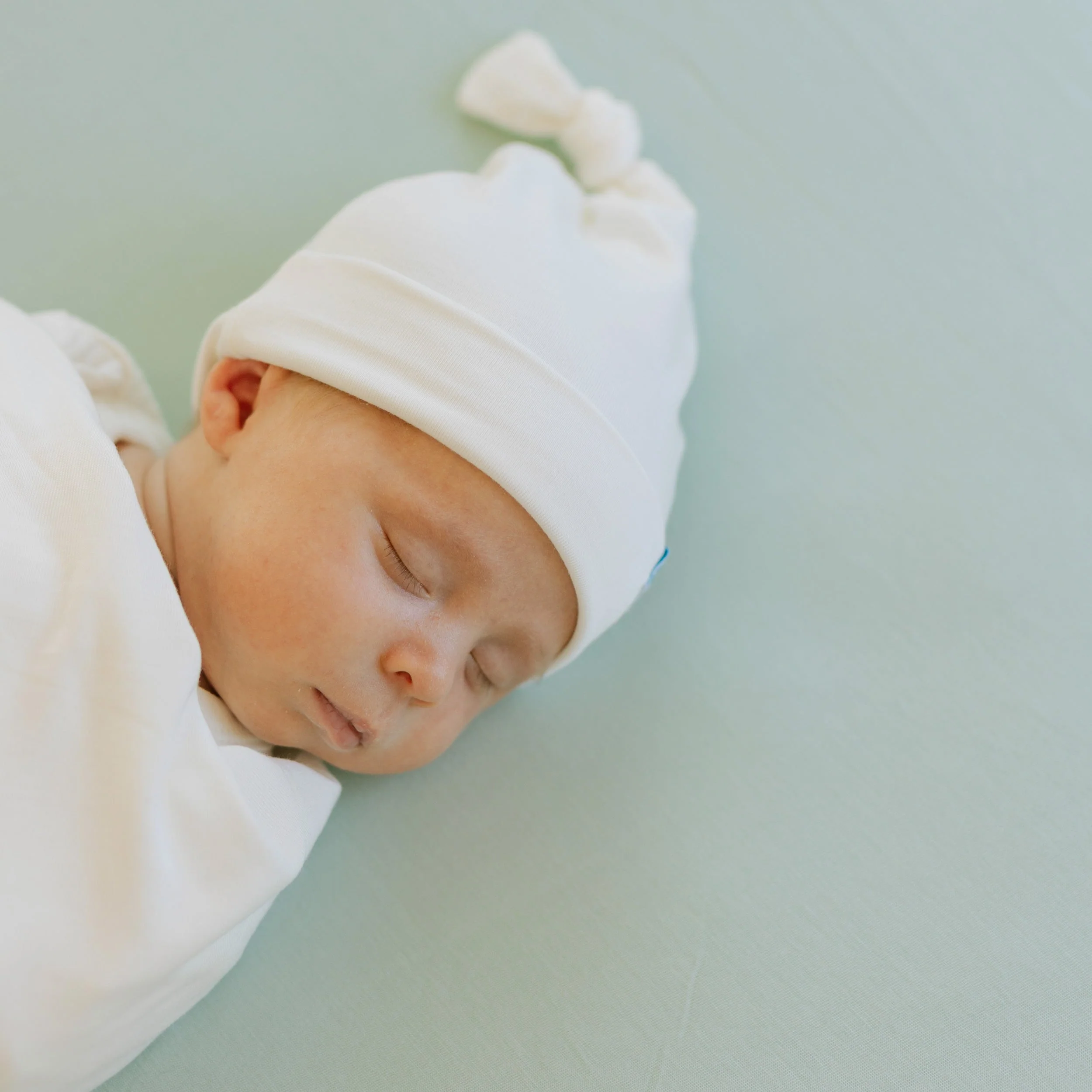 Stretch Knit Crib Sheet - Frost Green - Image 4