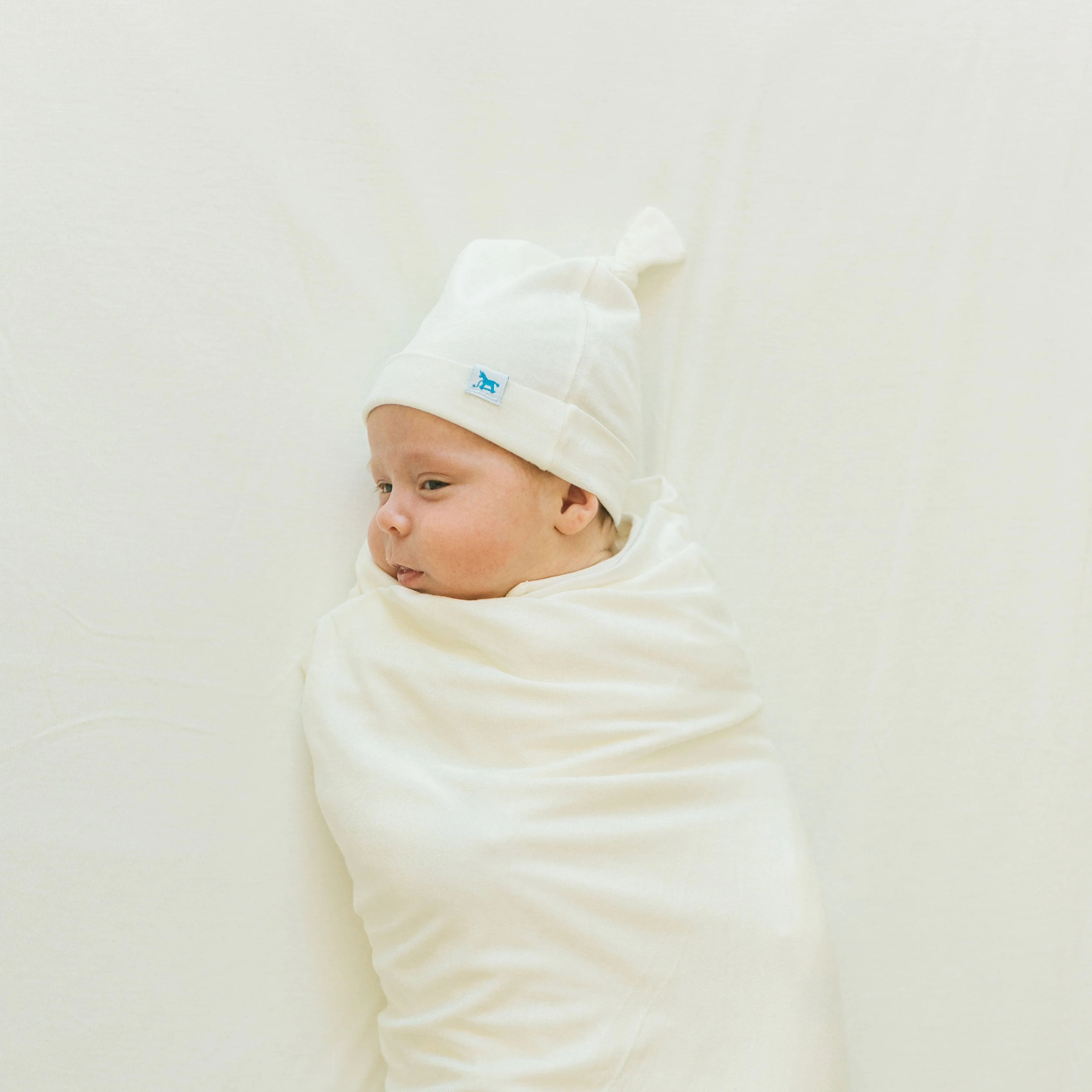 Stretch Knit Crib Sheet - White - Image 3